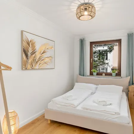 Mel&bens Modern Oak-apartments Fuer Bis Zu 12 Personen Бремен