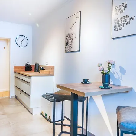 Mel&bens Modern Oak-apartments Für Bis Zu 12 Personen Apartment Bremen