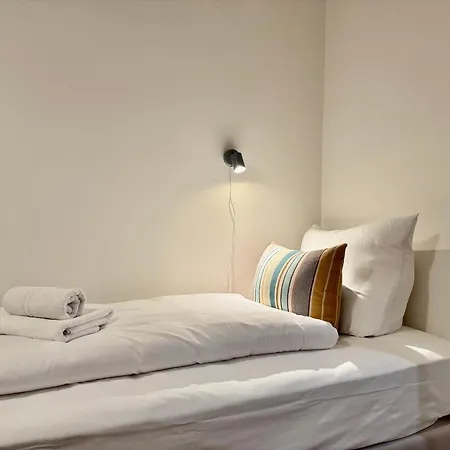 Mel&bens Modern Oak-apartments Fuer Bis Zu 12 Personen Apartment Bremen