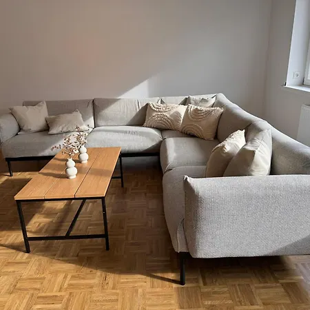 아파트 Mel&bens Modern Oak-apartments Fuer Bis Zu 12 Personen *